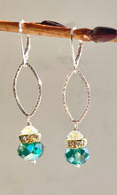 Load image into Gallery viewer, On Trend Green Crystal Rondel Earrings