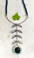 Load image into Gallery viewer, SALE/Blue Flower Drop Necklace