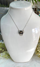 Load image into Gallery viewer, Charming Rose Bud Necklace