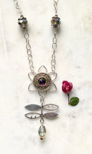 Load image into Gallery viewer, Purple Happy Flower Necklace