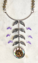 Load image into Gallery viewer, Champagne Flower Drop Necklace