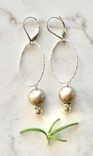 Load image into Gallery viewer, Long Shimmer Pewter Pearl Earrings