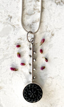 Load image into Gallery viewer, Dotted Antique Button Necklace