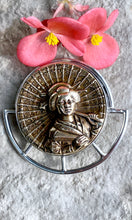 Load image into Gallery viewer, SALE/Mikado Antique Button Pin