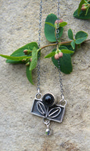 Load image into Gallery viewer, Mini Flower Box Necklace