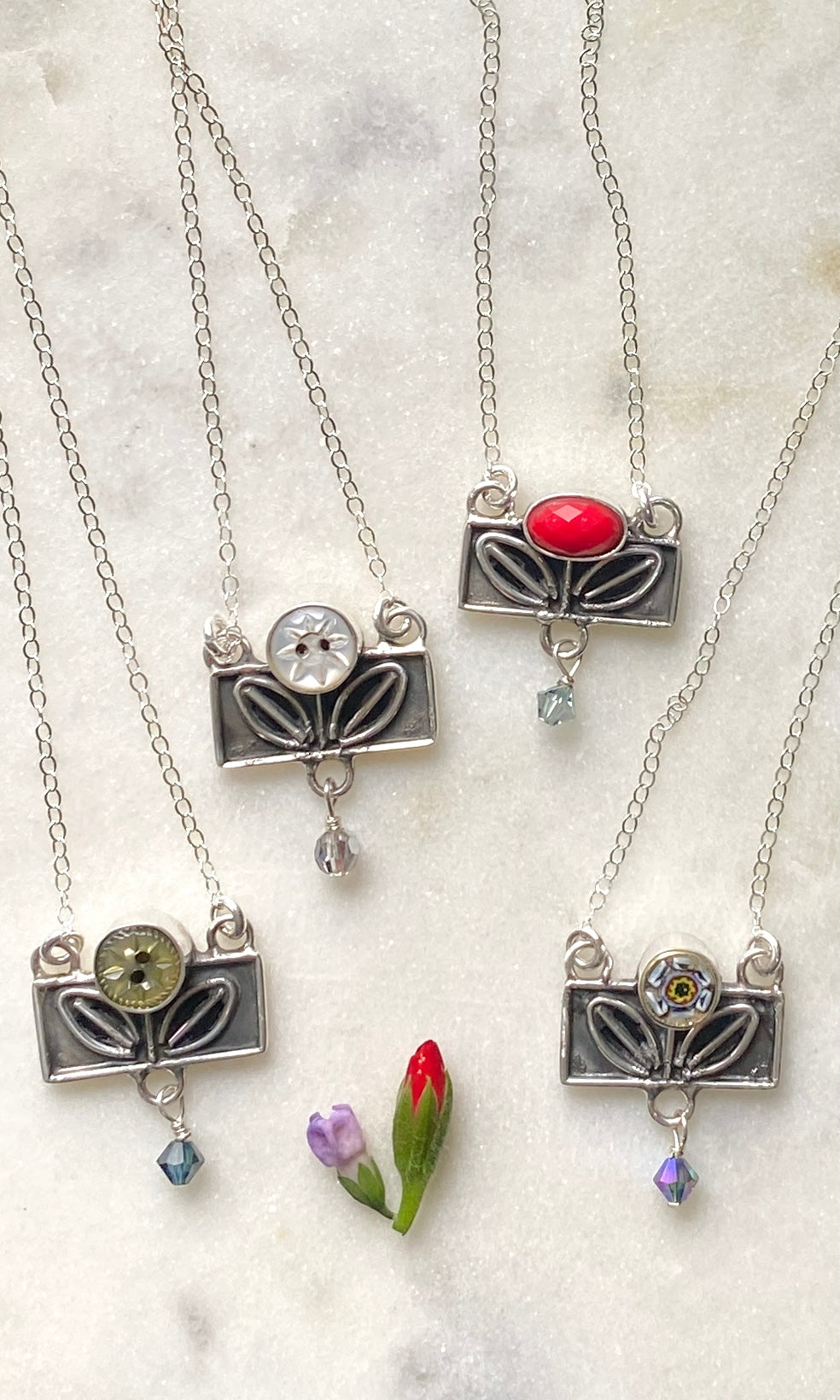 Mini Flower Box Red