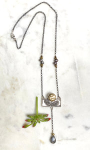 SALE/Flower Box Lariat 3