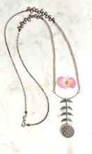 Load image into Gallery viewer, Beige Flower Drop Necklace
