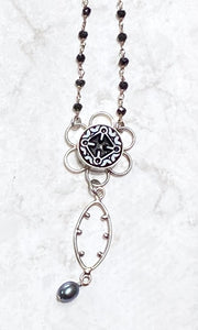 Happy Flower Onyx and Pearl Necklace