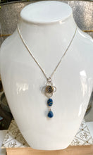 Load image into Gallery viewer, SALE/Man Painting The Moon Necklace
