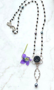 Happy Flower Onyx and Pearl Necklace