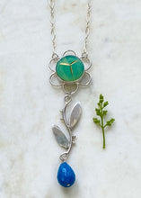 Load image into Gallery viewer, Happy Flower Ocean Necklace

