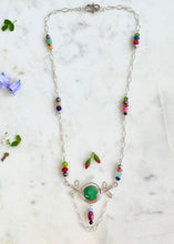 Load image into Gallery viewer, Flower Gems Antique Enamel Button Necklace
