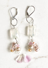 Load image into Gallery viewer, Mia Earrings
