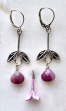 Load image into Gallery viewer, Raspberry Chalcedony Earrings
