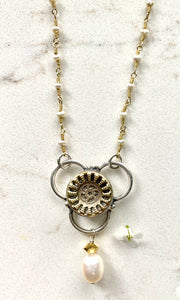 Tri Petal Pearl and Gold Necklace