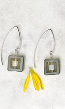 Load image into Gallery viewer, Square Crystal Earrings
