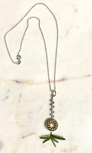 Load image into Gallery viewer, Dotted Antique Button Necklace
