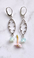 Load image into Gallery viewer, Seed Pod Chalcedony Earrings
