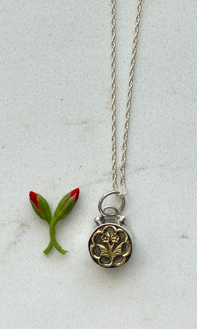 Mini Antique Button Flower Necklace
