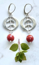 Load image into Gallery viewer, Cherry Circle Seed Earrings
