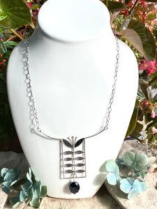 Folk Leaves Flower Necklace