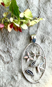 Oval Folk Flowers 1 Necklace