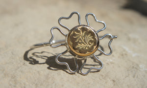 Button Flower Bangle - Gold Bracelet