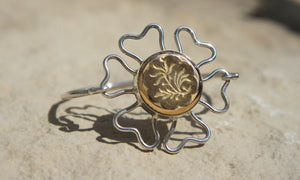 SALE/Button Flower Bangle - Gold Bracelet