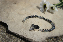 Load image into Gallery viewer, Flower Button Clasp Bracelet - Grey

