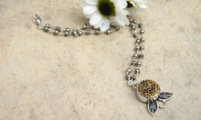Load image into Gallery viewer, Flower Button Clasp Bracelet - Pyrite
