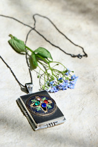 Rectangle Enamel Button Necklace