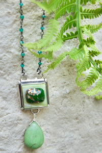 Green Popper Glass Necklace